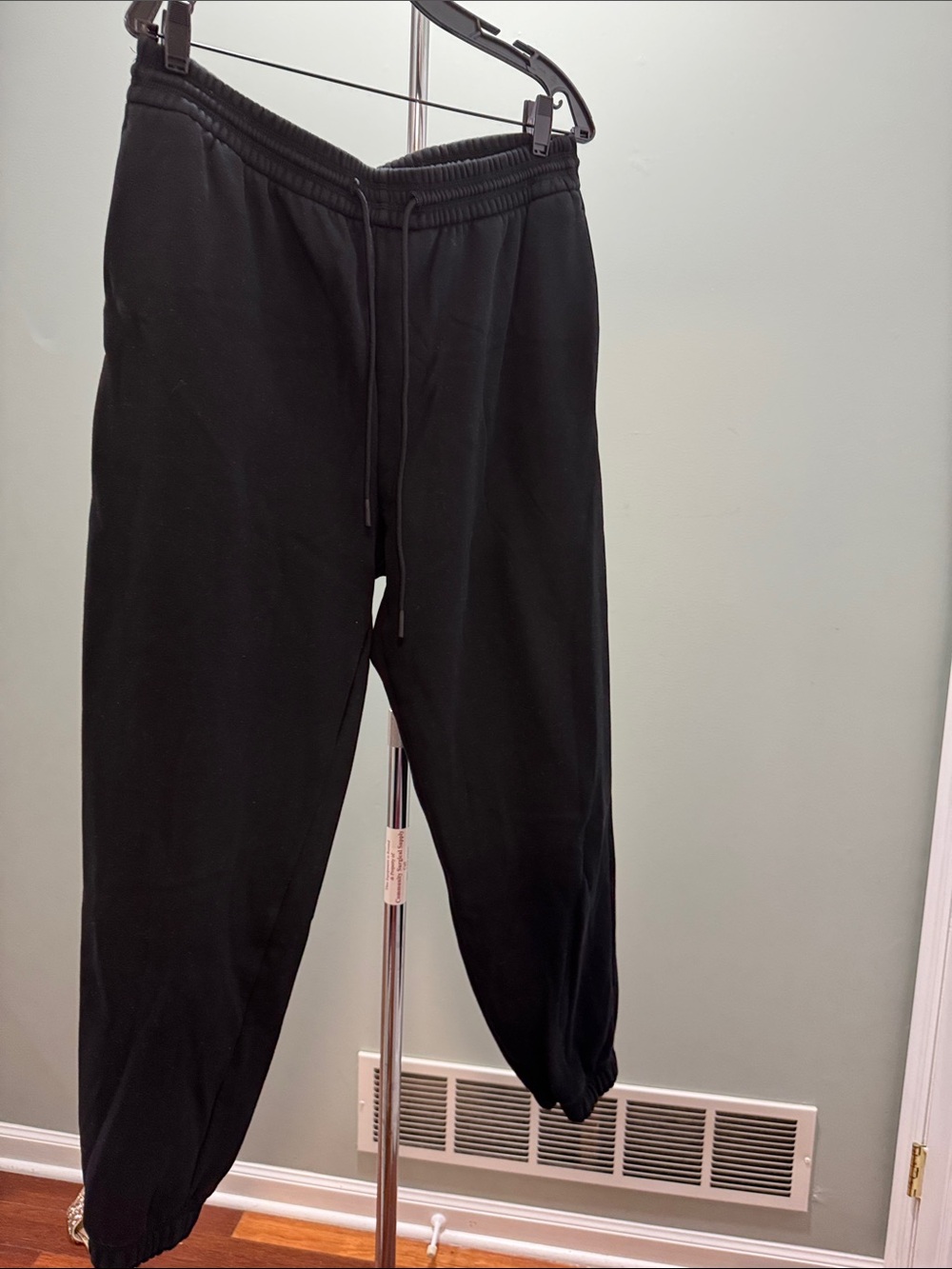 YITTY Black Elastic Waist Jogger Sweatpants